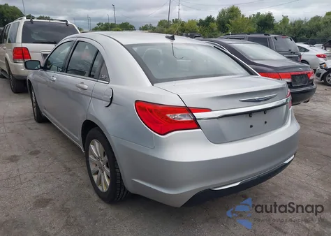 2011 Chrysler 200 Touring z USA, uszkodzony, nr VIN 1C3BC1FB7BN624094